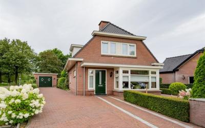 Koninginnelaan 32