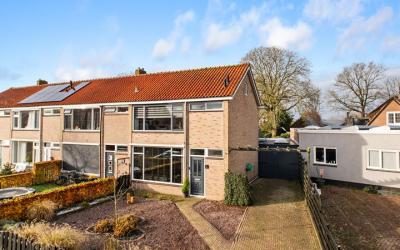 Johannes Vermeerstraat 2