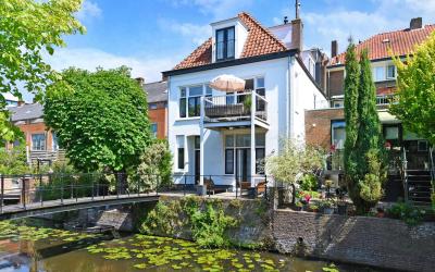 Breestraat 10