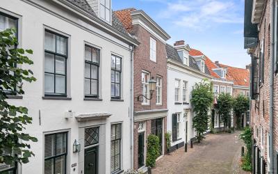 Muurhuizen 185