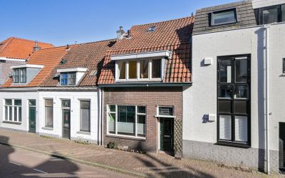 Sint Andriesstraat 16