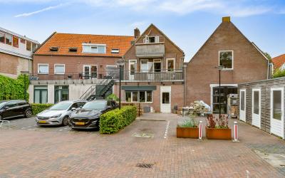 Achter de K. 218
