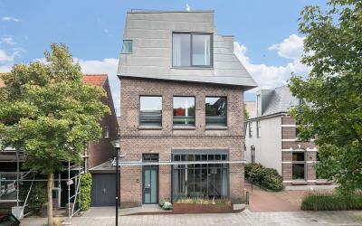 Spoorstraat 18