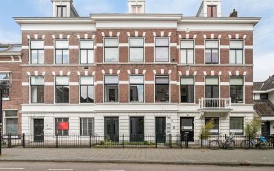 Bergstraat 27