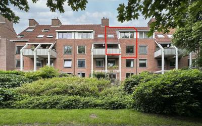 Binnen de V. 75