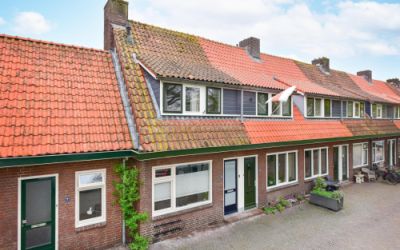 Sint Annast. 2