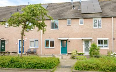 Roos van De. 15