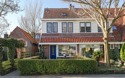 De Ruijters. 4
