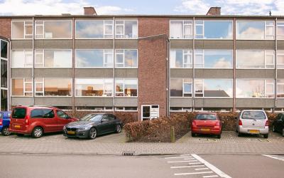Van Spilber. 13-B
