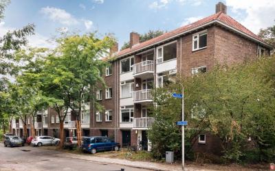 Pieter Jell. 51-B