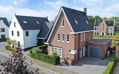 Straat van. 56