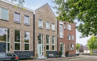 Lemmerkade 2