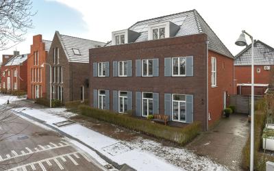 Hogesteeg 9
