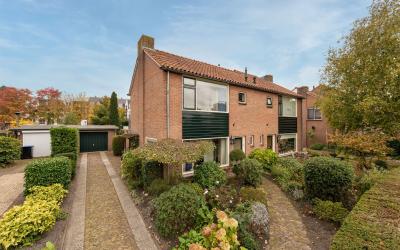 Lijsterbesl. 34