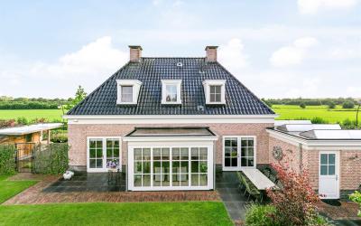 Tabaksteeg 13