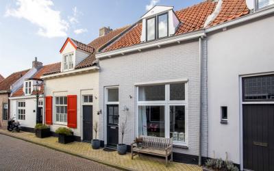 Kleine Oost. 10
