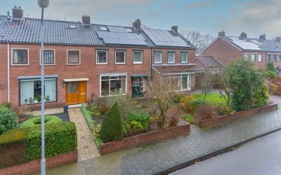 Middenlaan 43