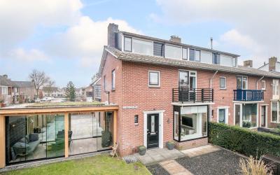 Karel Doorm. 14