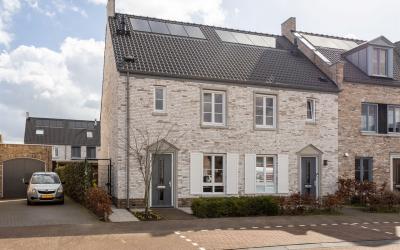 Bloemendreef 18