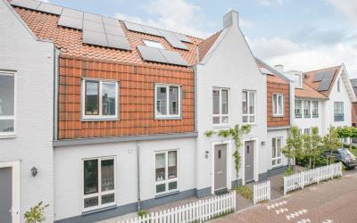 Burgzand 8