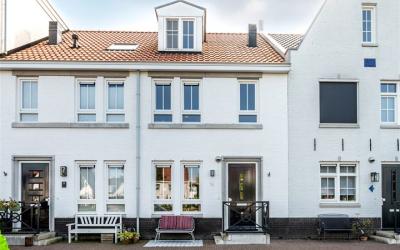 Waterstadbo. 74