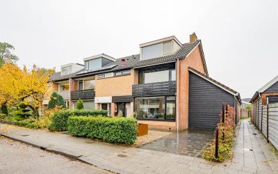 Steenbeek 8