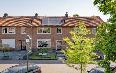 Van Noortst. 32