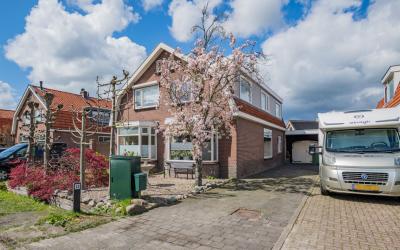 Domstraat 13