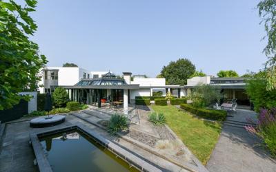Oosterdorps. 23-A