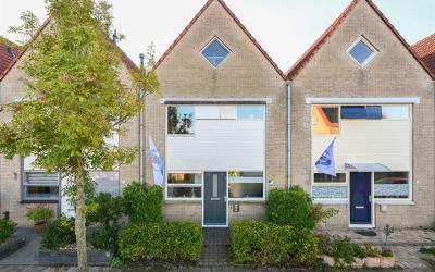 Heggeroos 27