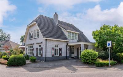 Willem Bare. 51
