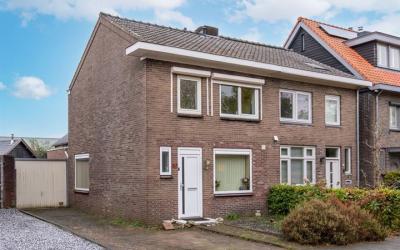 Parallelweg 83