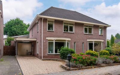Parallelweg 123
