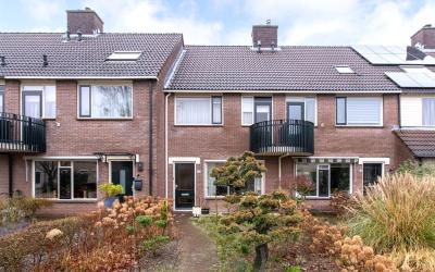 Middellaan 135