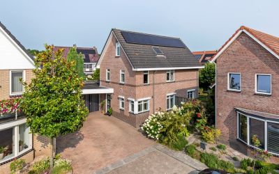 Zijdevlinde. 26