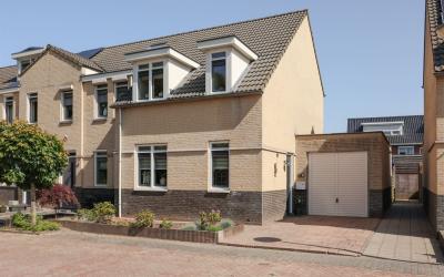 Westeinde 18