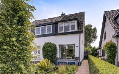 Dorpsstraat 81