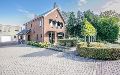 Barneveldse. 8