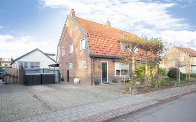 Willem-Alex. 10