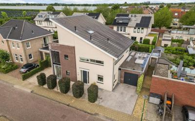 Middelveld 56
