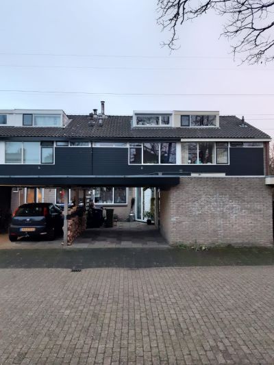 Maanhof 4