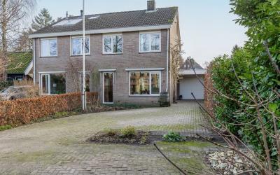 Vogelkersla. 10