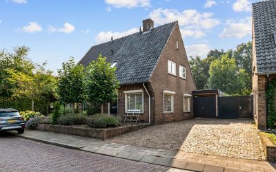 Donkerstraat 26