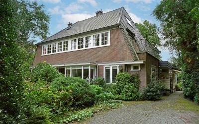 Willem van. 10