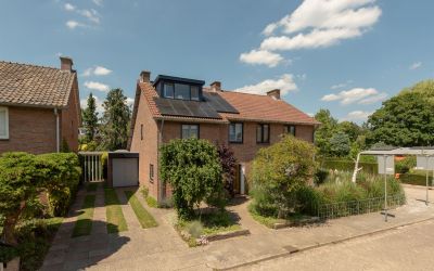 Prins Bernhardstraat 49
