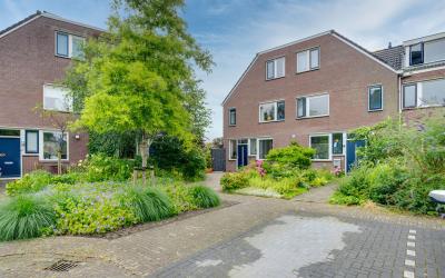 De Stalen B. 10