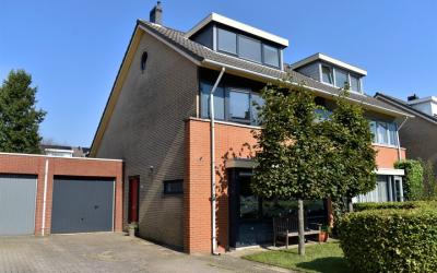 Stadhouders. 39