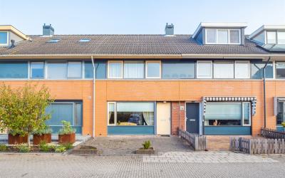 Hagepreekla. 46