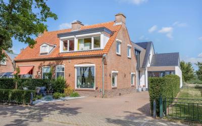 Lange Uitweg 13