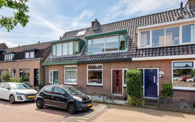 Hogeweidsew. 49